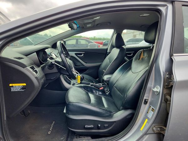 2015 HYUNDAI ELANTRA GLS(Middle)