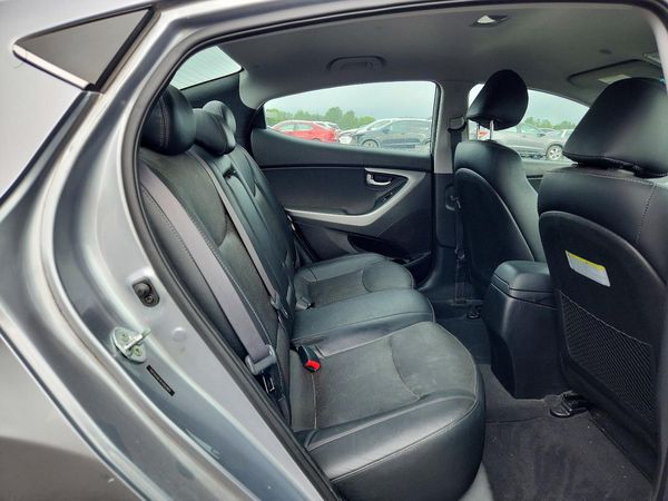2015 HYUNDAI ELANTRA GLS(Middle)
