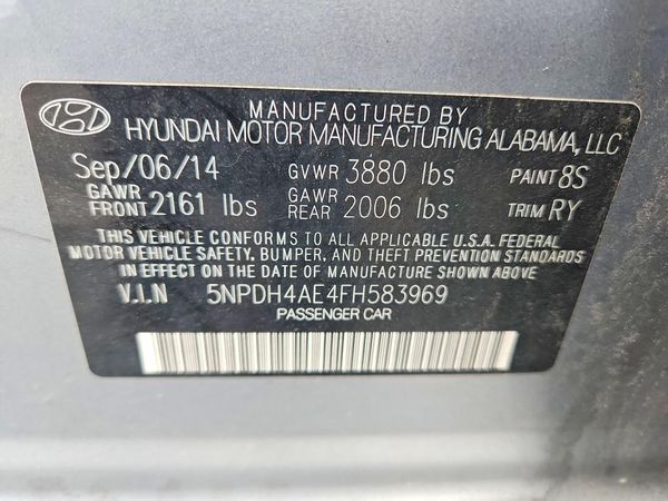 2015 HYUNDAI ELANTRA GLS(Middle)