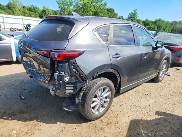 2022 MAZDA CX-5 Select Package