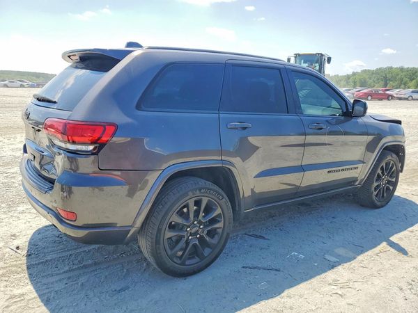 2020 JEEP GRAND CHEROKEE LAREDO 4X2