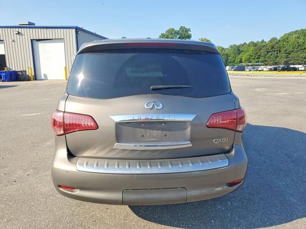 2015 INFINITI QX80