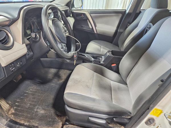 2015 TOYOTA RAV4 LE (X Grade)