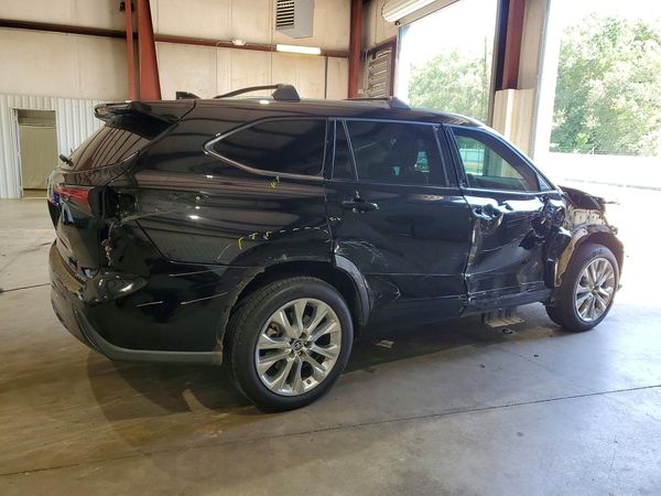 2021 TOYOTA HIGHLANDER