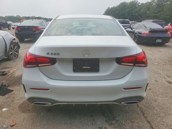 2020 MERCEDES-BENZ A A220