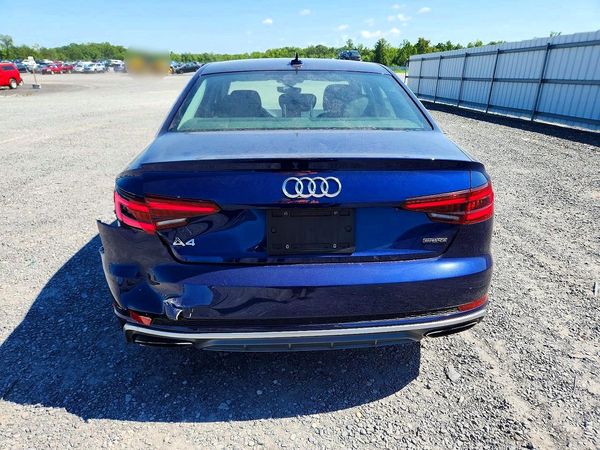 2019 AUDI A4 quattro Premium