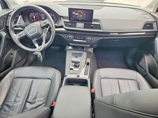 2018 AUDI Q5 quattro Premium Plus