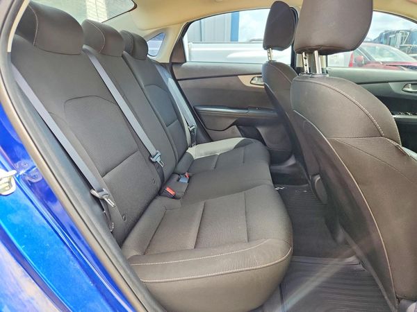 2021 KIA FORTE FE, LXS