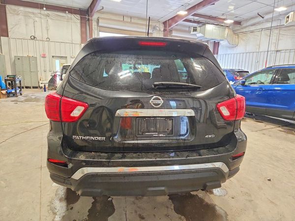2018 NISSAN PATHFINDER