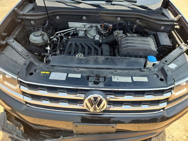 2018 VOLKSWAGEN ATLAS 4Motion SE