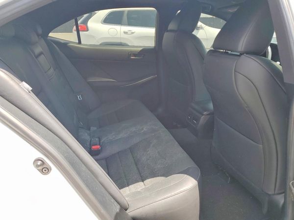 2019 LEXUS IS 300