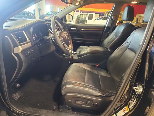 2016 TOYOTA HIGHLANDER Base/Hybrid