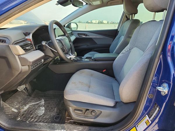 2025 TOYOTA CAMRY — DENT