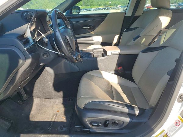 2019 LEXUS ES 350