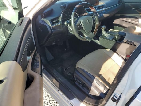 2019 LEXUS ES 350