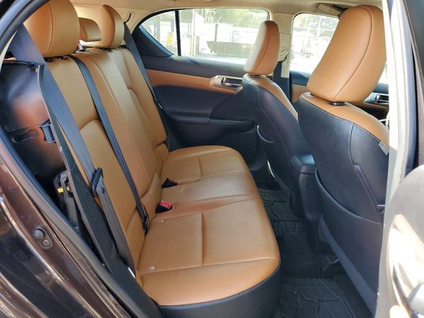 2015 LEXUS CT