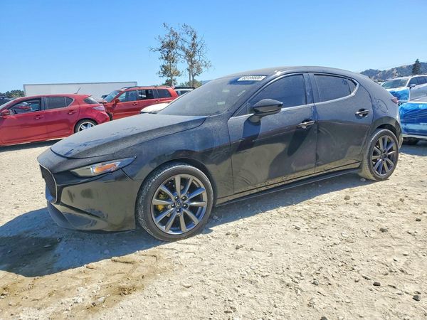 2020 MAZDA 3