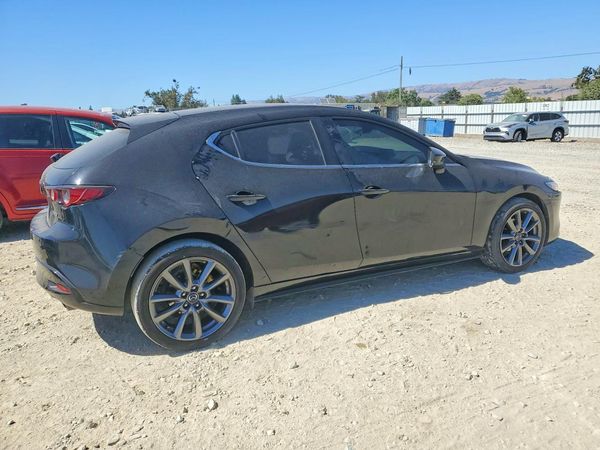 2020 MAZDA 3