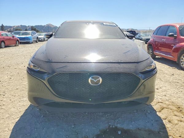 2020 MAZDA 3