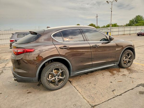 2018 ALFA ROMEO STELVIO AWD