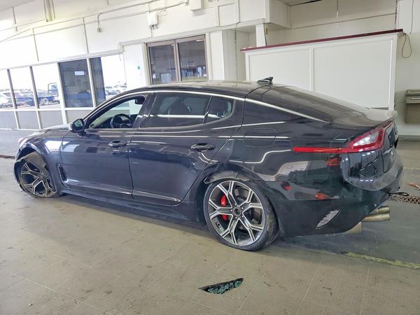 2018 KIA STINGER GT2