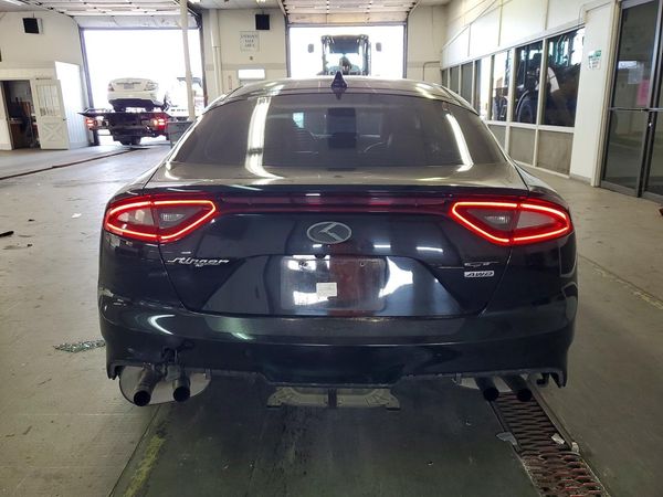 2018 KIA STINGER GT2