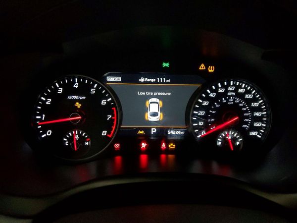2018 KIA STINGER GT2