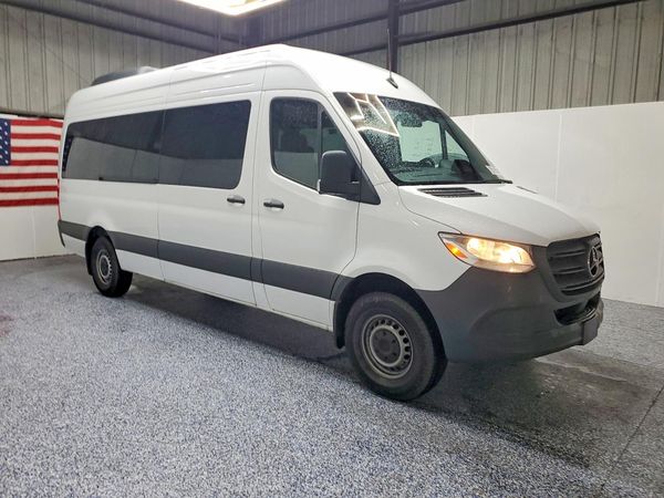 2025 MERCEDES-BENZ SPRINTER