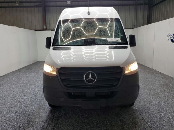 2025 MERCEDES-BENZ SPRINTER