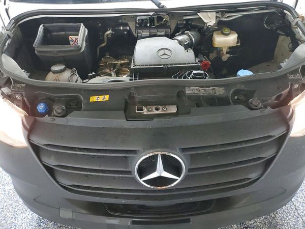 2025 MERCEDES-BENZ SPRINTER