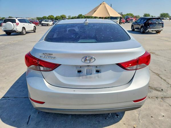 2016 HYUNDAI ELANTRA