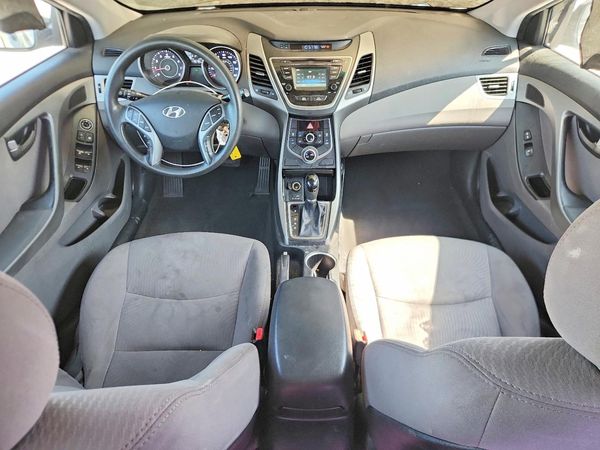 2016 HYUNDAI ELANTRA