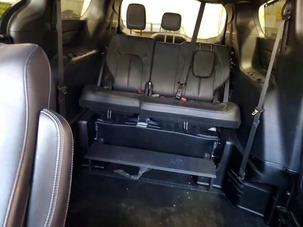 2019 CHRYSLER PACIFICA