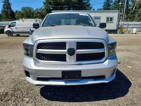 2019 RAM 1500 CLASSIC Tradesman, ST