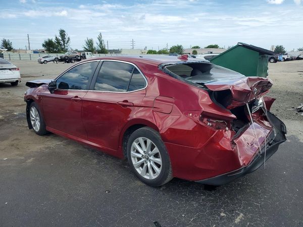 2019 TOYOTA CAMRY