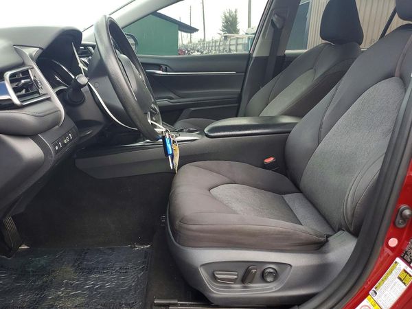 2019 TOYOTA CAMRY