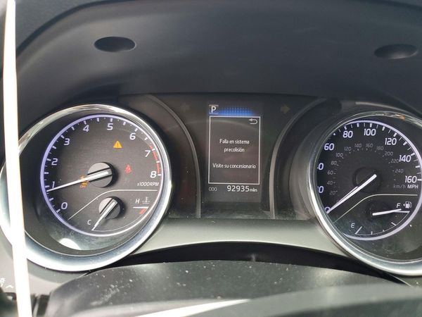 2019 TOYOTA CAMRY