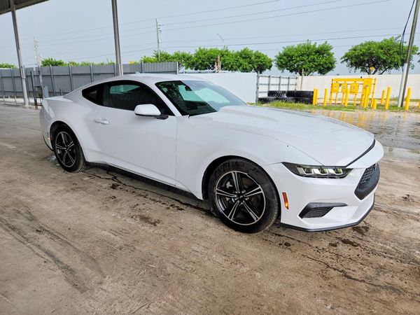 2025 FORD MUSTANG I4