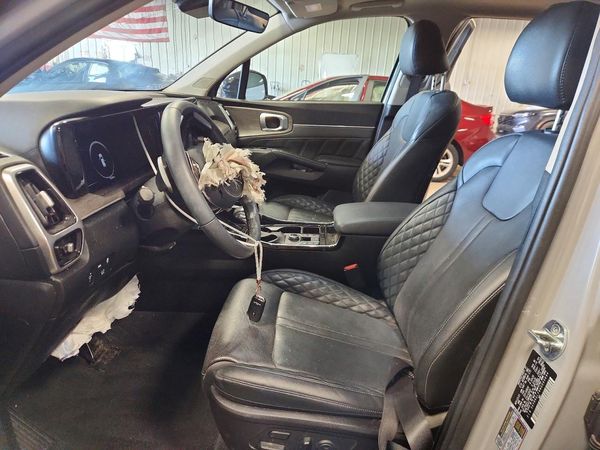 2022 KIA SORENTO