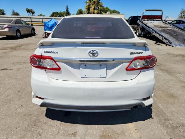 2013 TOYOTA COROLLA