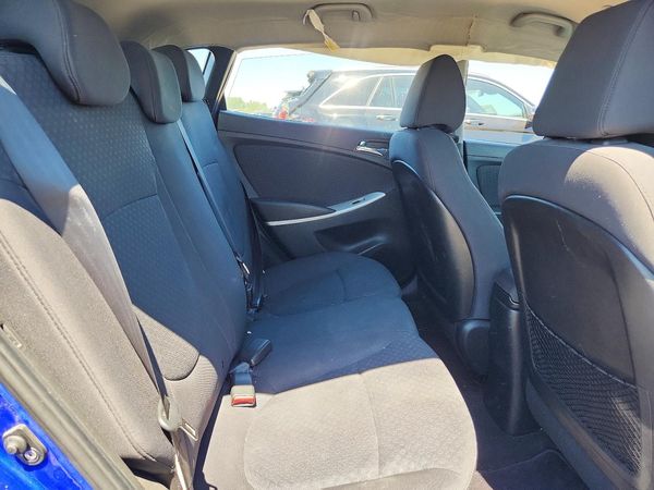 2012 HYUNDAI ACCENT GLS (Middle grade)