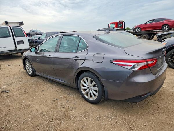 2019 TOYOTA CAMRY