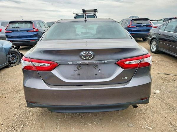 2019 TOYOTA CAMRY