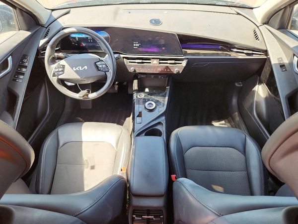 2024 KIA NIRO Wind
