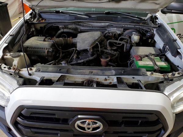 2016 TOYOTA TACOMA SR/SR5
