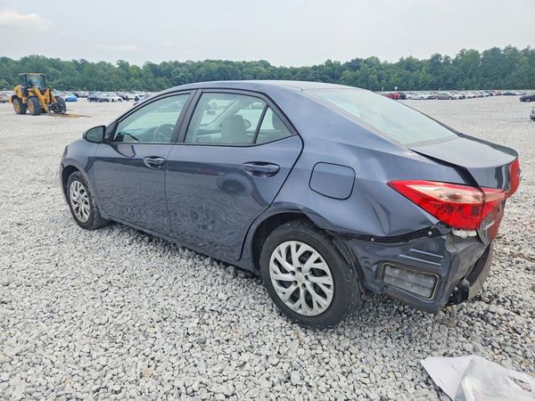 2018 TOYOTA COROLLA