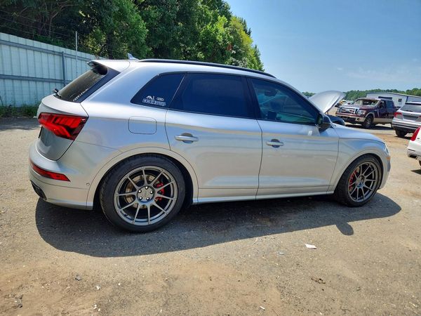 2020 AUDI SQ5