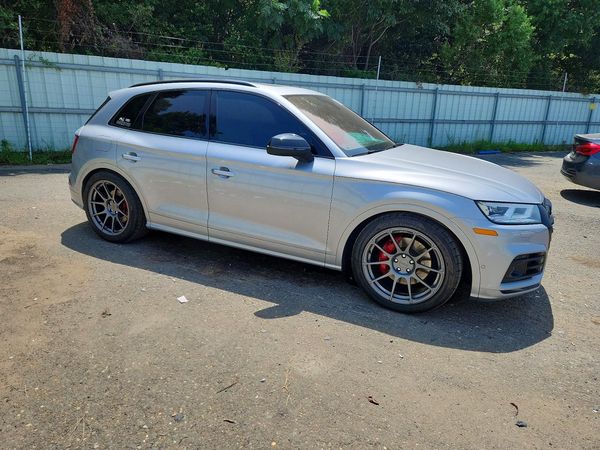 2020 AUDI SQ5