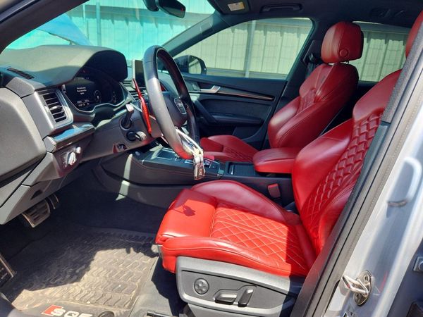 2020 AUDI SQ5