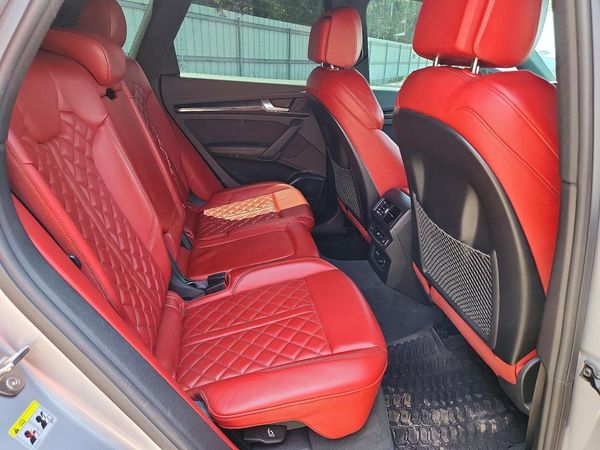 2020 AUDI SQ5